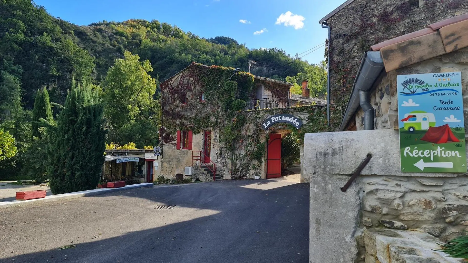 Le Moulin D'onclaire Camping et chambres d'hôtes Coux