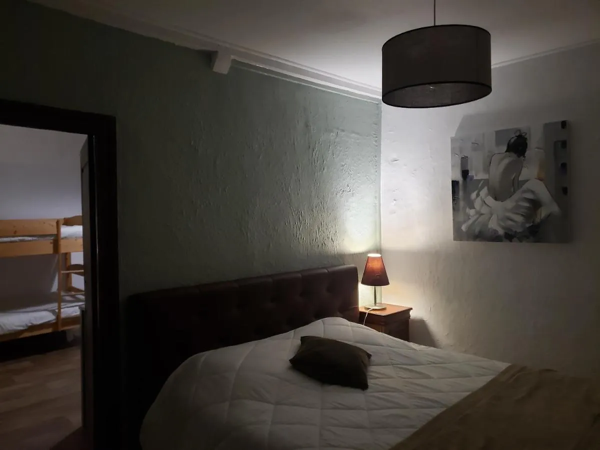 Le Moulin D'Onclaire Camping Et Chambres D'Hotes Coux Frühstückspension