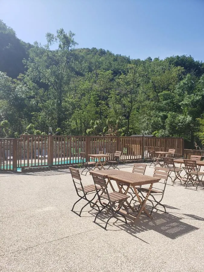 Le Moulin D'Onclaire Camping Et Chambres D'Hotes Coux 3*,