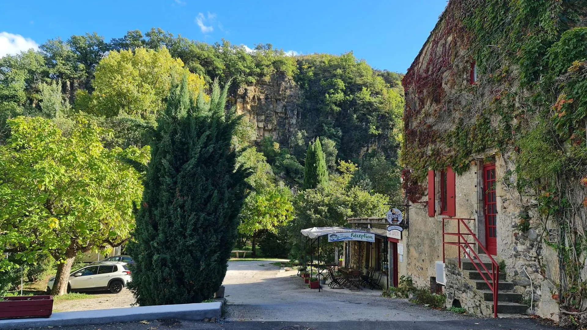 Le Moulin D'Onclaire Camping Et Chambres D'Hotes Coux Frühstückspension