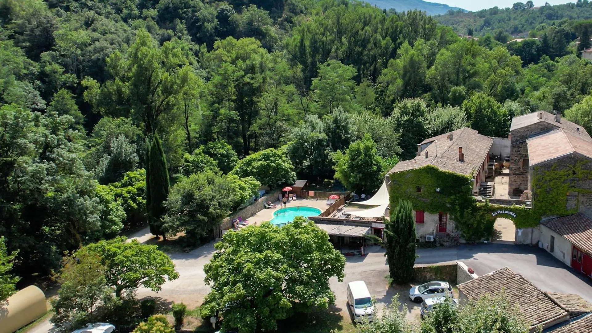 Le Moulin D'Onclaire Camping Et Chambres D'Hotes Coux