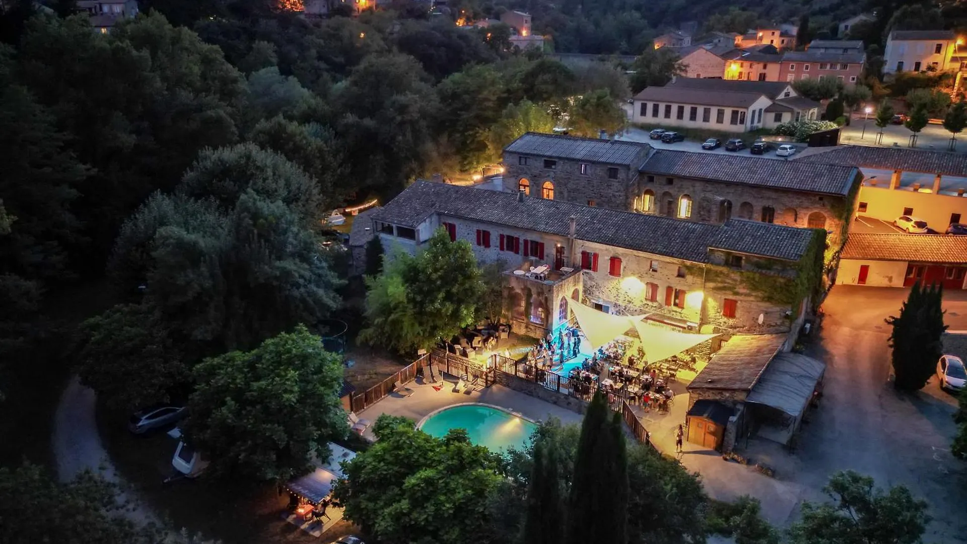 Le Moulin D'Onclaire Camping Et Chambres D'Hotes Coux Frankreich