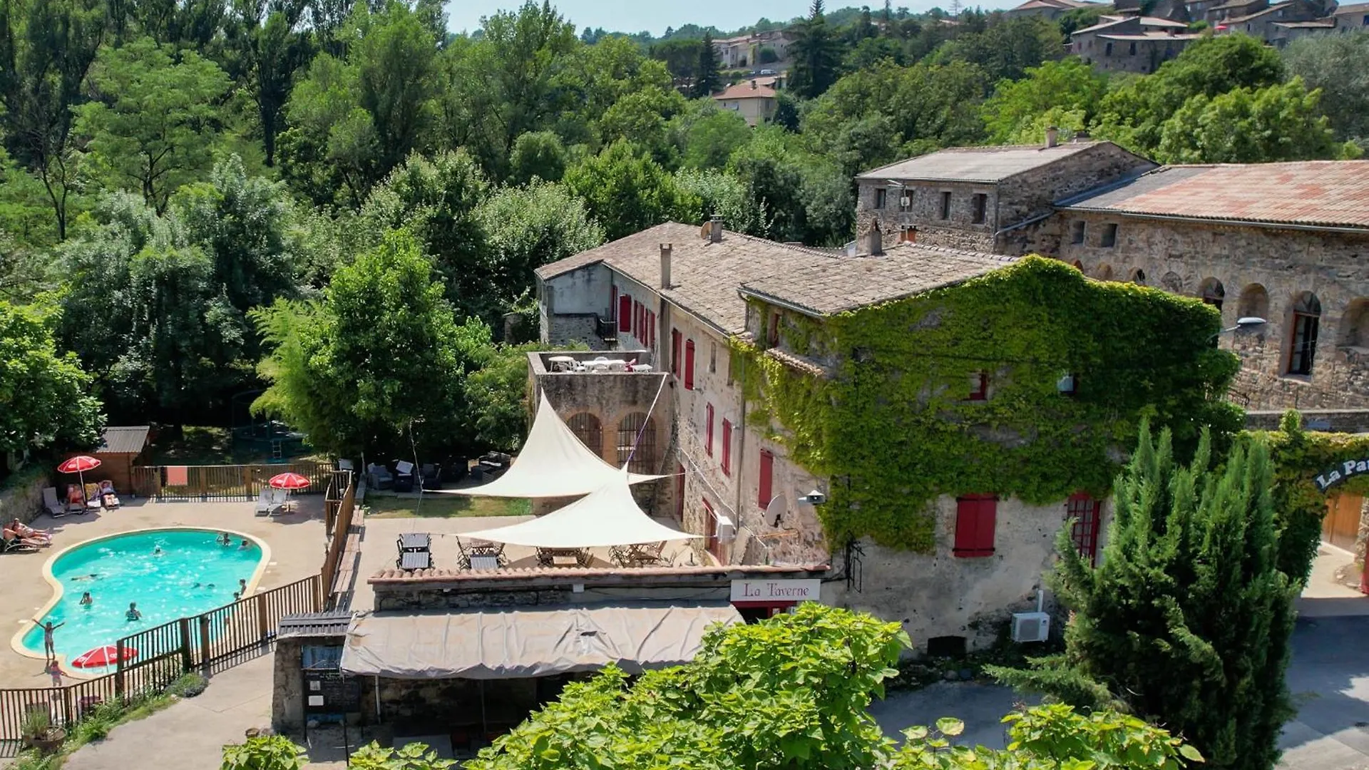 Le Moulin D'Onclaire Camping Et Chambres D'Hotes Coux Bed and Breakfast
